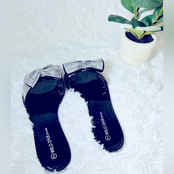 Silver Gem Bow Sandals - Picture 6 of 7